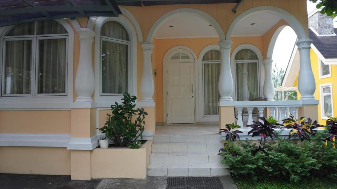 Diyar Villas Puncak M4/12 Exterior photo